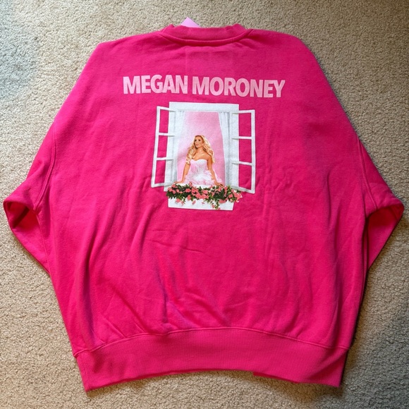 Limited edition Megan Moroney Cloud 9 sweatshirt - Picture 2 of 6